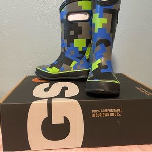Little Kids 11 Bogs Rain Boots Brand New in Box